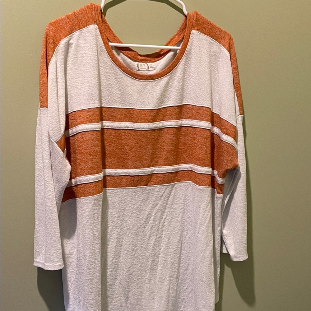 Maurices 24/7 Rust and White Knit Top